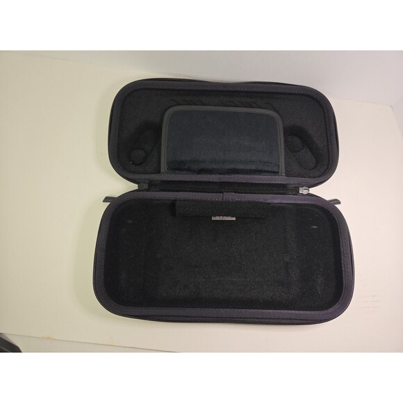 Nintendo Switch 2 tomtoc Slim Hard Shell Carrying Case - Black - Picture 4 of 7